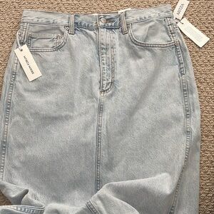 Aritzia The 90’s Hi-rise Pencil Maxi Jean Skirt